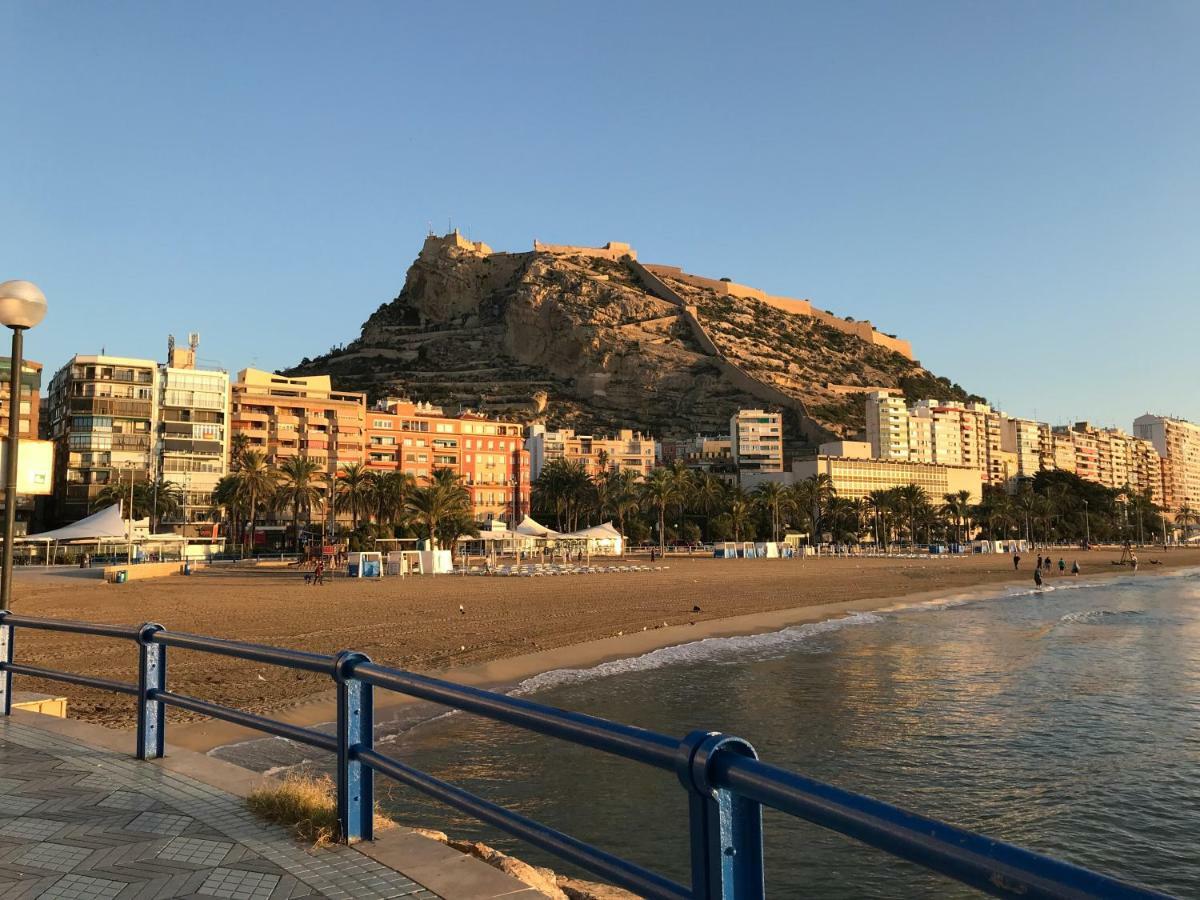 Апартаменти Piso En Primera Linea De Playa Del Postiguet Аліканте Екстер'єр фото